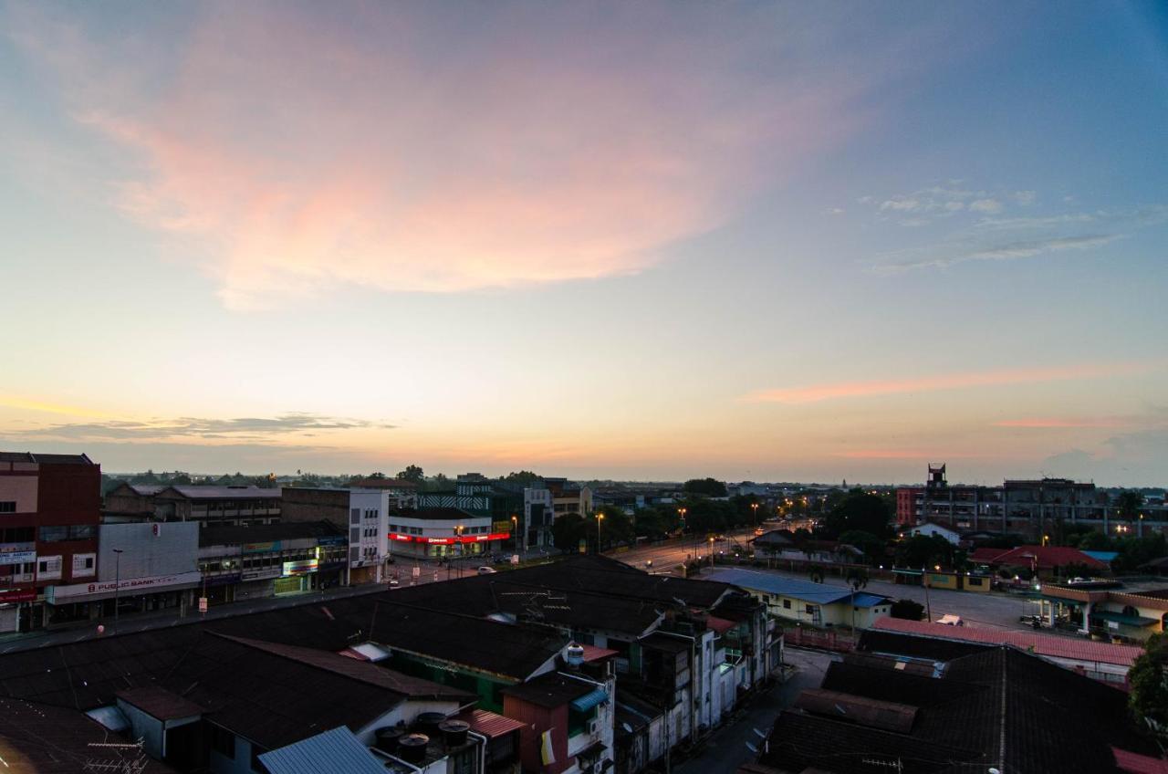 Mornington Hotel Medan Іпох Екстер'єр фото